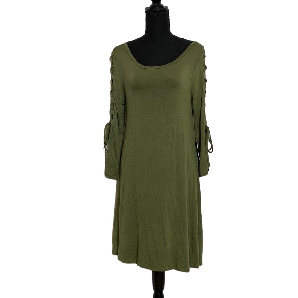 NWT Express Green Scoop Neck Mini Dress